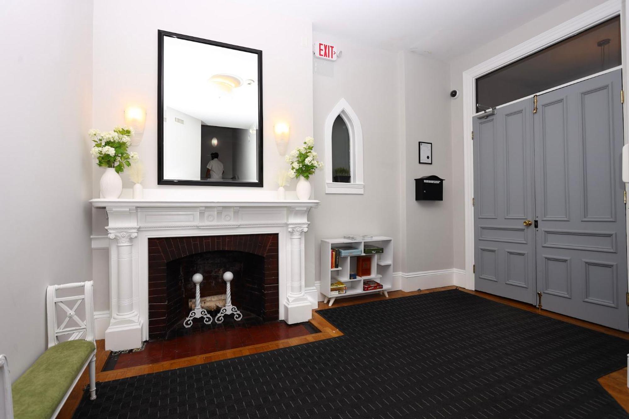 Stylish Newbury Street Studio, #11 Бостон Экстерьер фото